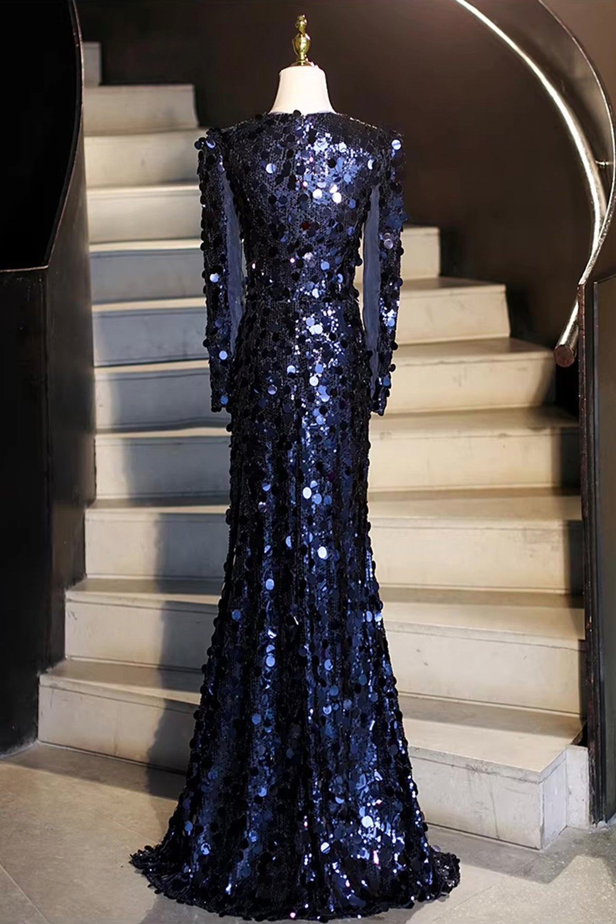 Elegant Long Sleeve V Neck Navy Sequin Mermaid Prom Gown