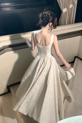 Elegant Square Neck Sleeveless Evening Gown with Rhinestone Embellishments