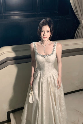 Elegant Square Neck Sleeveless Evening Gown with Rhinestone Embellishments