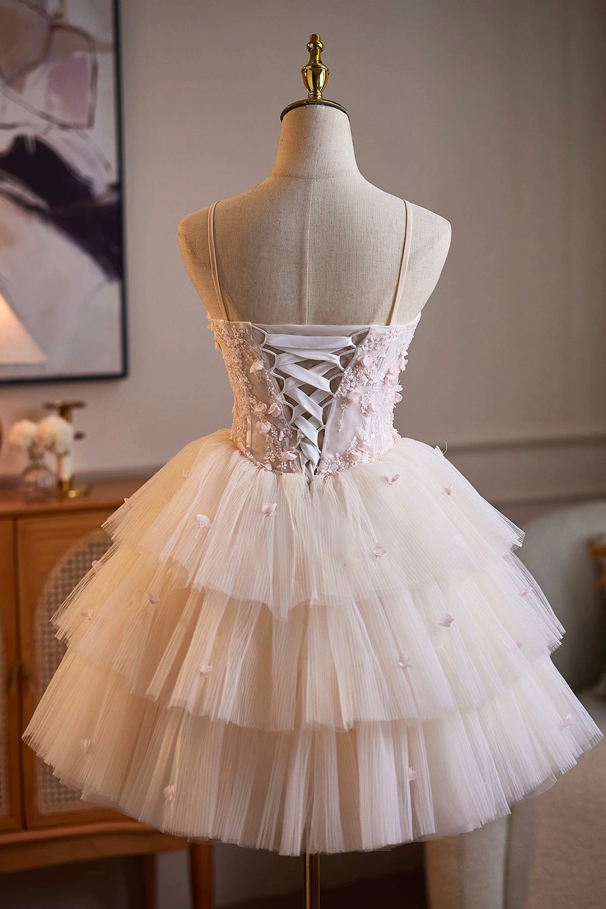 Elegant Pink 3D Floral Tiered Tulle Short Prom Dress - Sweetheart Neck Homecoming Gown