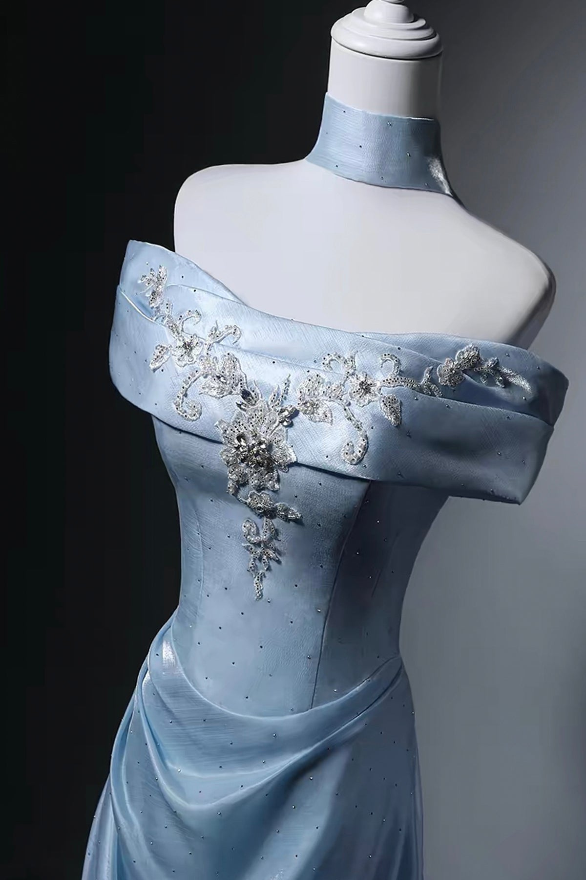 Blue Off-the-Shoulder Satin A-Line Prom Formal Gown