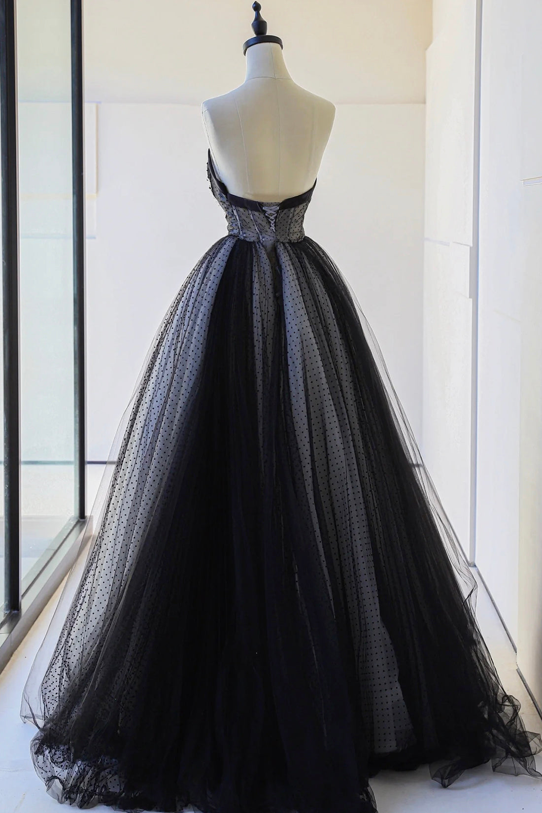 black strapless tulle dress Black Strapless Tulle Lace Long Prom Dress, A-Line Sweetheart Neck Eve