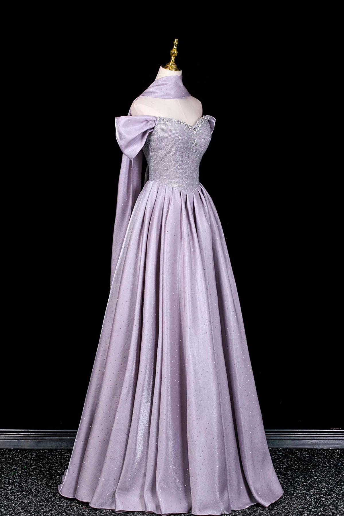 Lilac Off-the-Shoulder Prom Dress, Sparkly Satin A-Line Evening Gown with Puff Sleeves