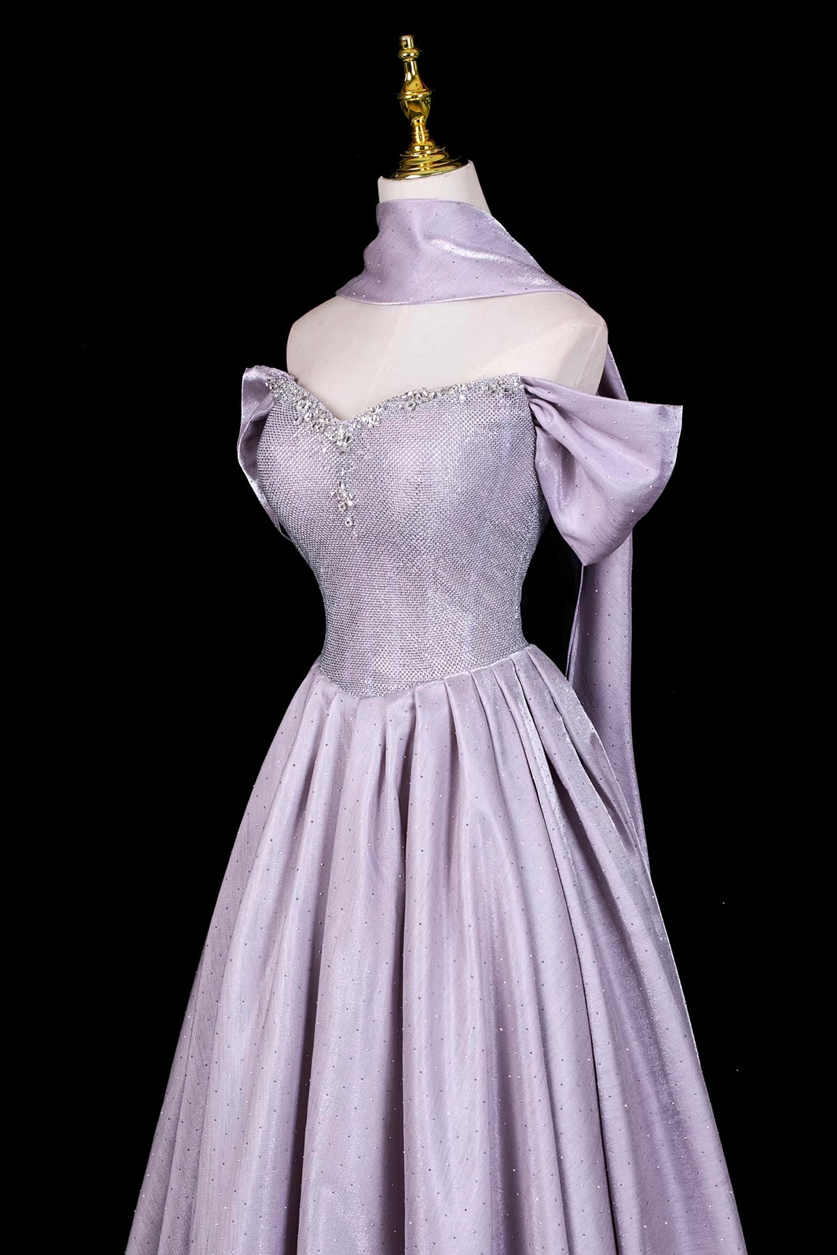 Lilac Off-the-Shoulder Prom Dress, Sparkly Satin A-Line Evening Gown with Puff Sleeves
