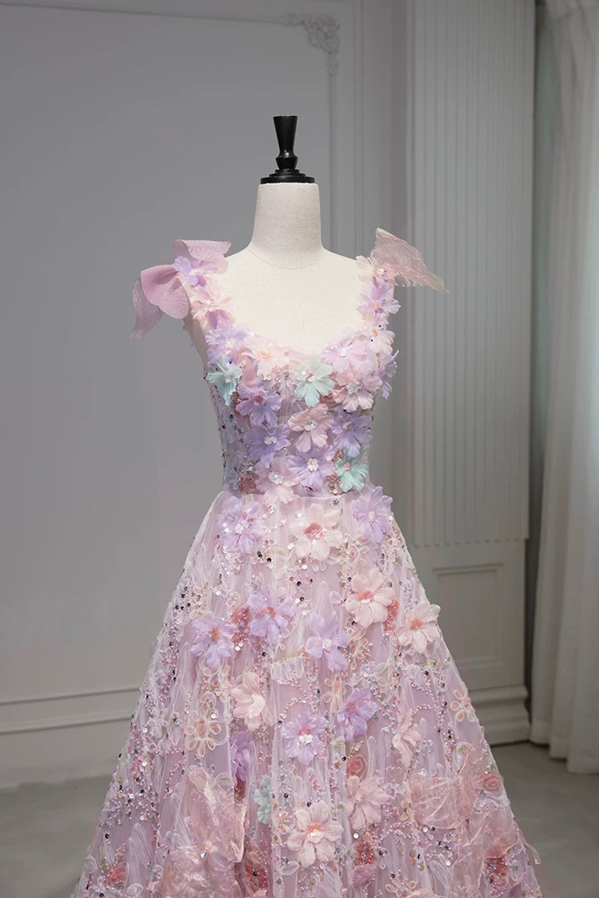 Lavender 3D Floral Butterfly Tulle Ball Gown – Sweetheart Neck Prom Dress