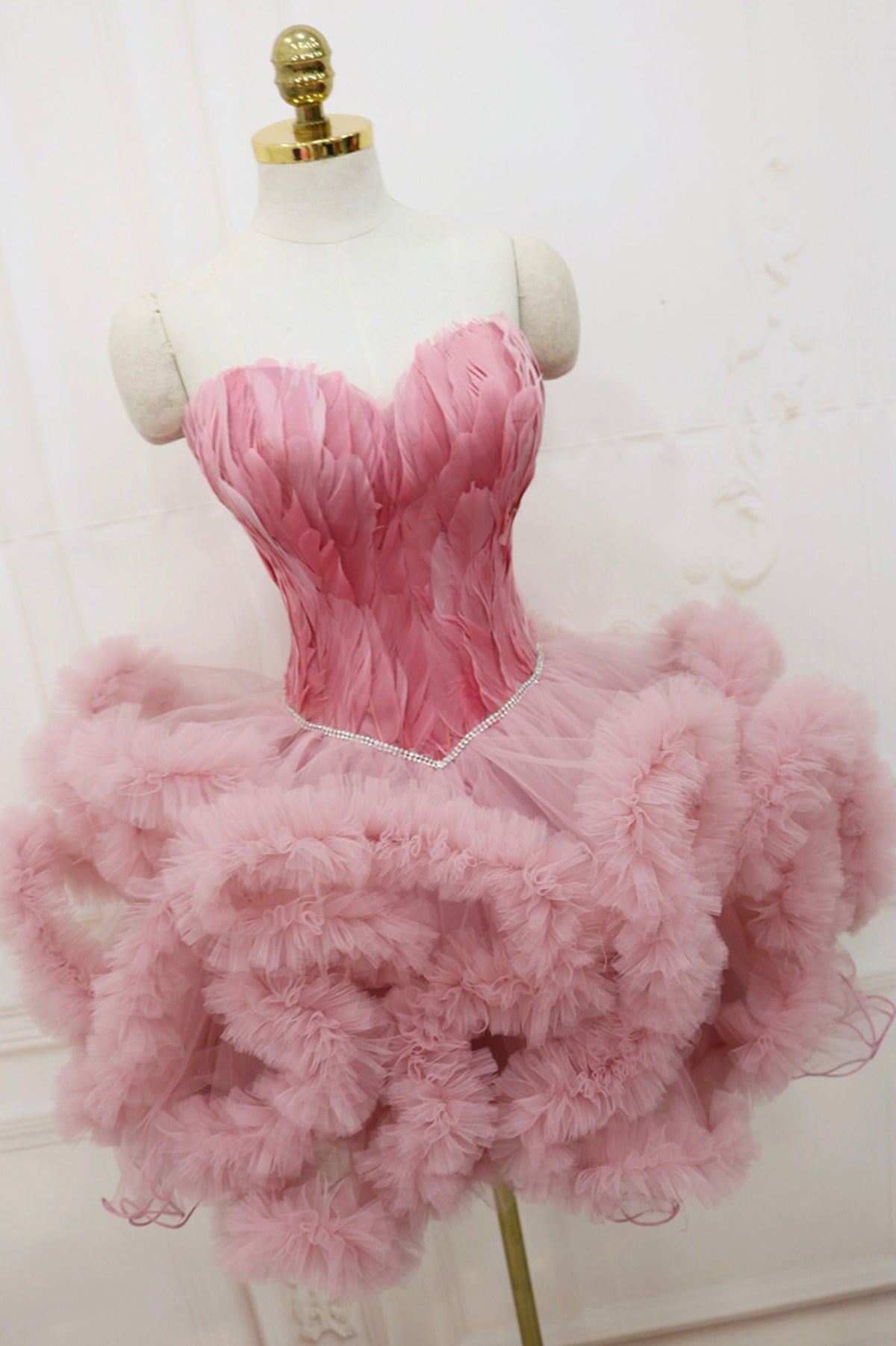 Pink Tulle Short Prom Dress with Feather, Chic Pink Strapless Party Dress