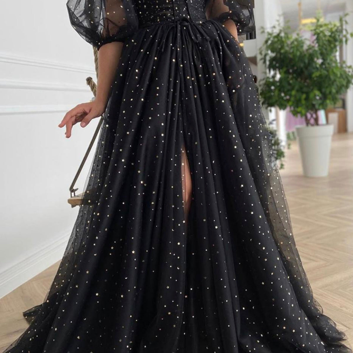 windsor black prom dress Pre-Owned Tulle Peacock Formal | Hand Beaded windsor black prom dress dress!