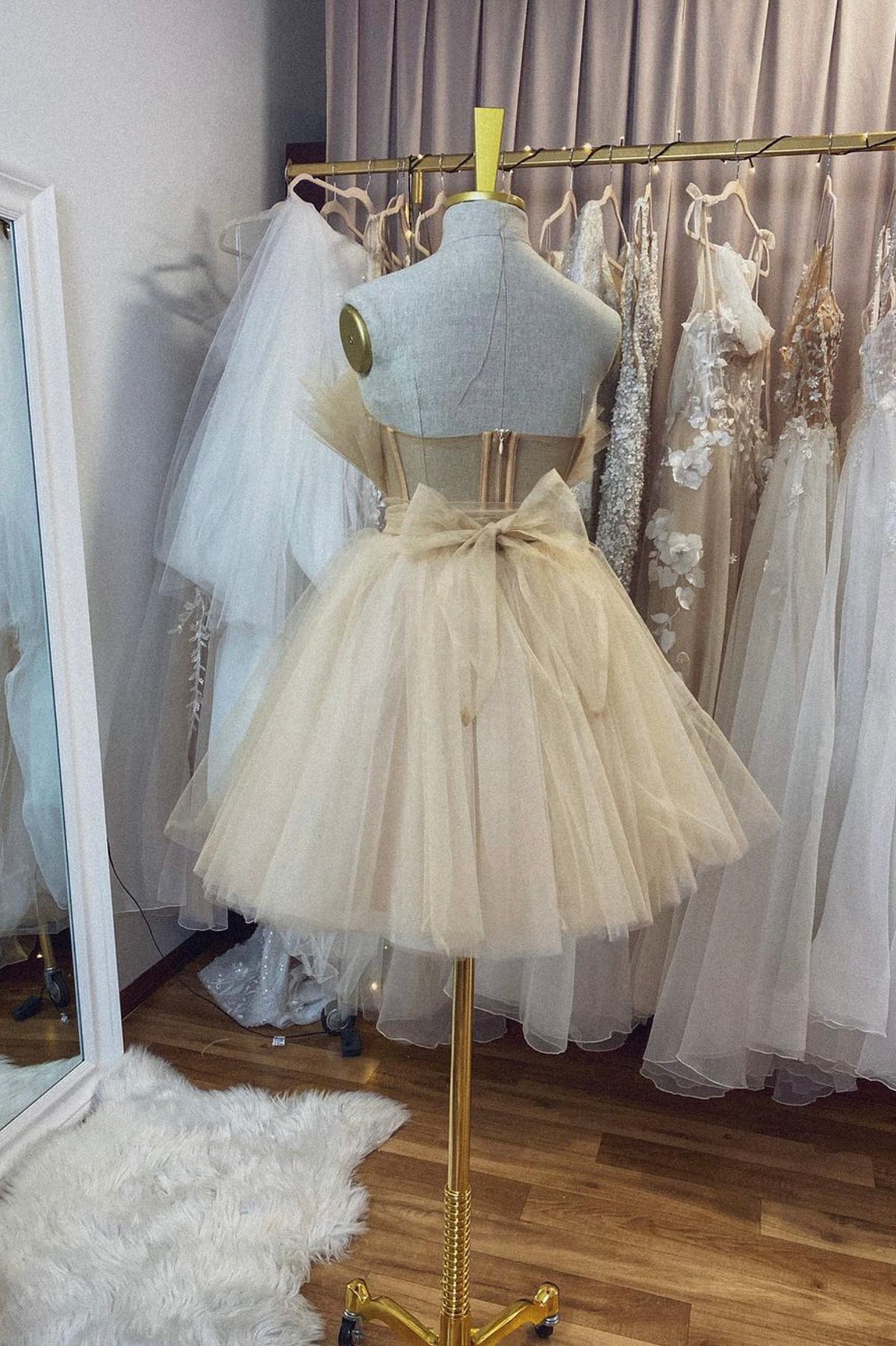 Champagne Tulle Short A-Line Prom Dress, Lovely Strapless Party Dress