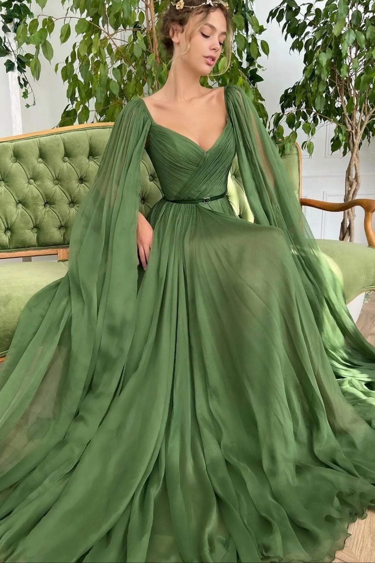 Green Chiffon Long A-Line Prom Dress, Long Sleeve Evening Graduation D