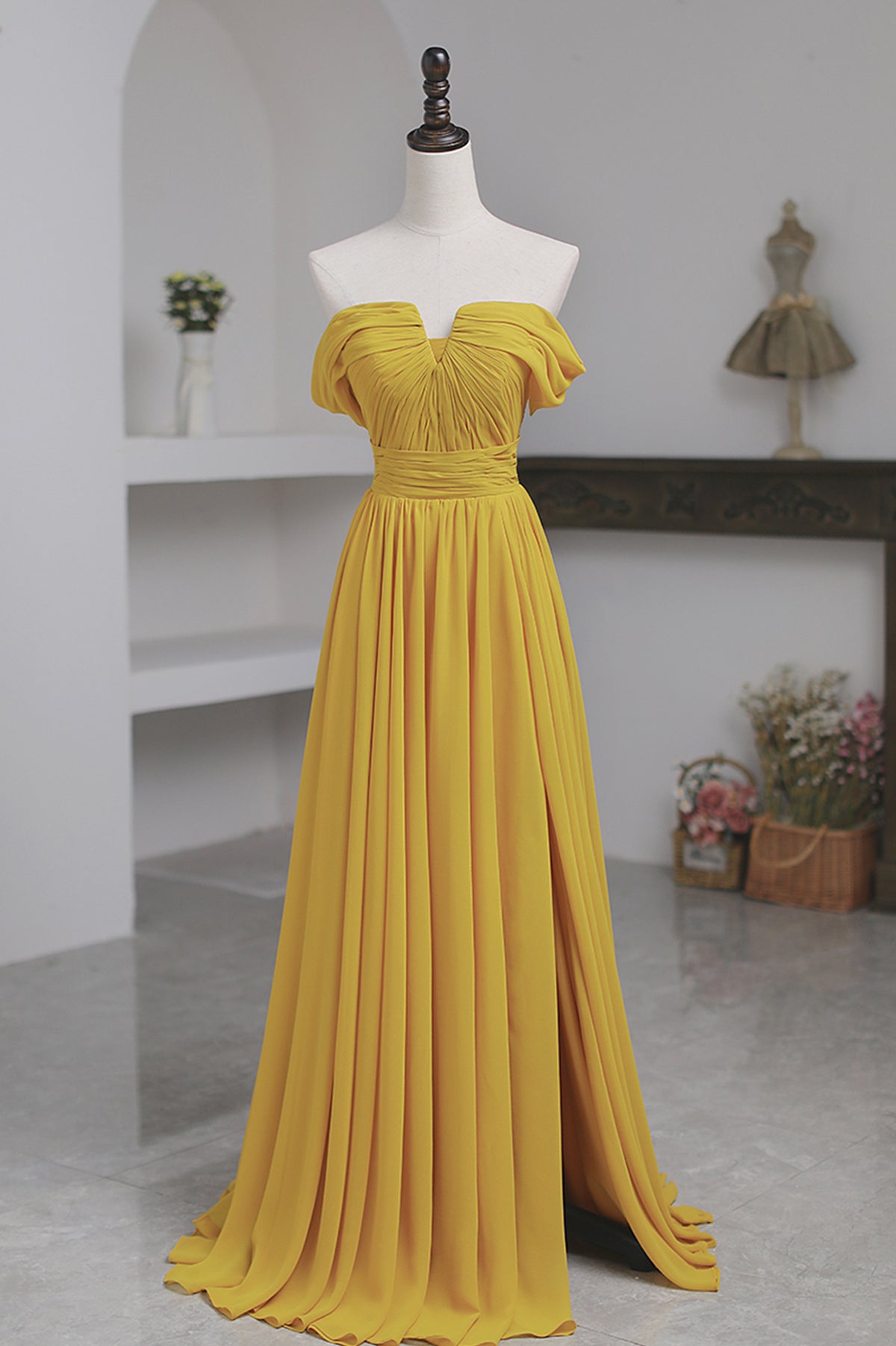 Simple sweetheart yellow satin long prom dress yellow formal dress