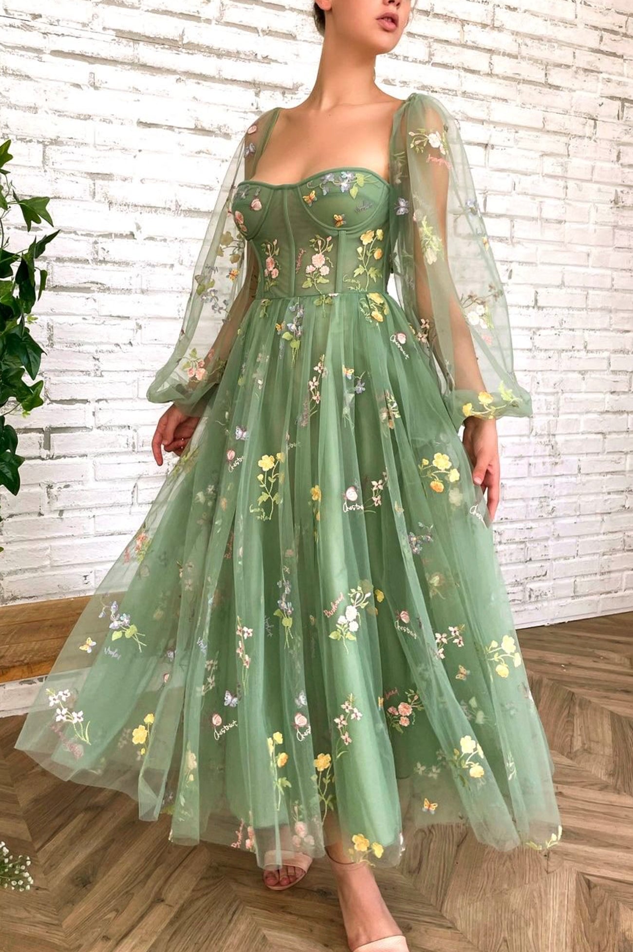 Green Tulle Lace Short Prom Dress, Cute Long Sleeve Homecoming Party D