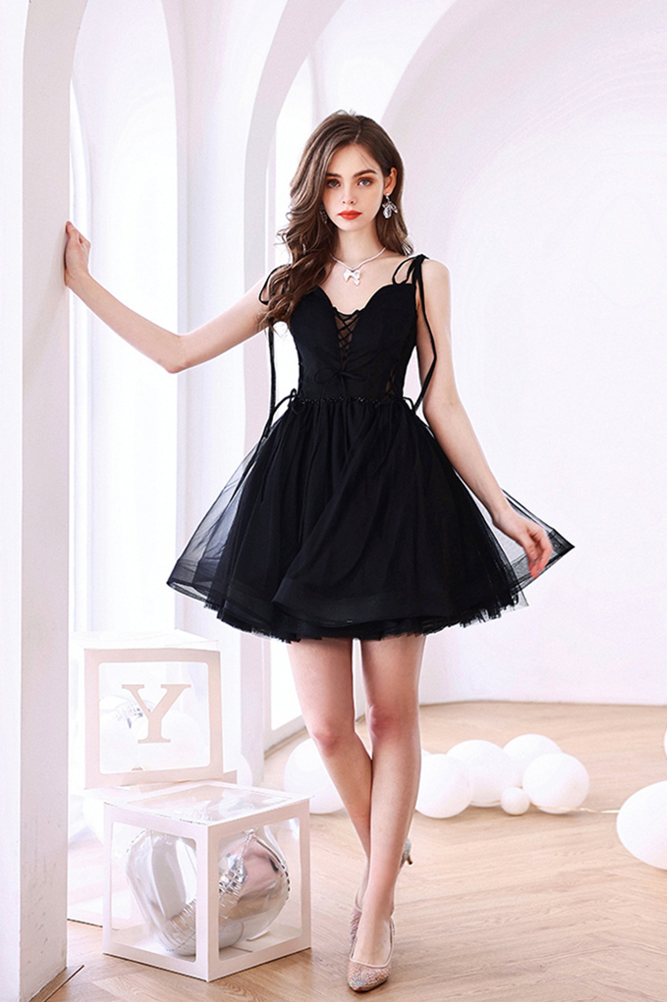 Black Tulle Short Prom Dress, Black V-Neck Homecoming Party Dress