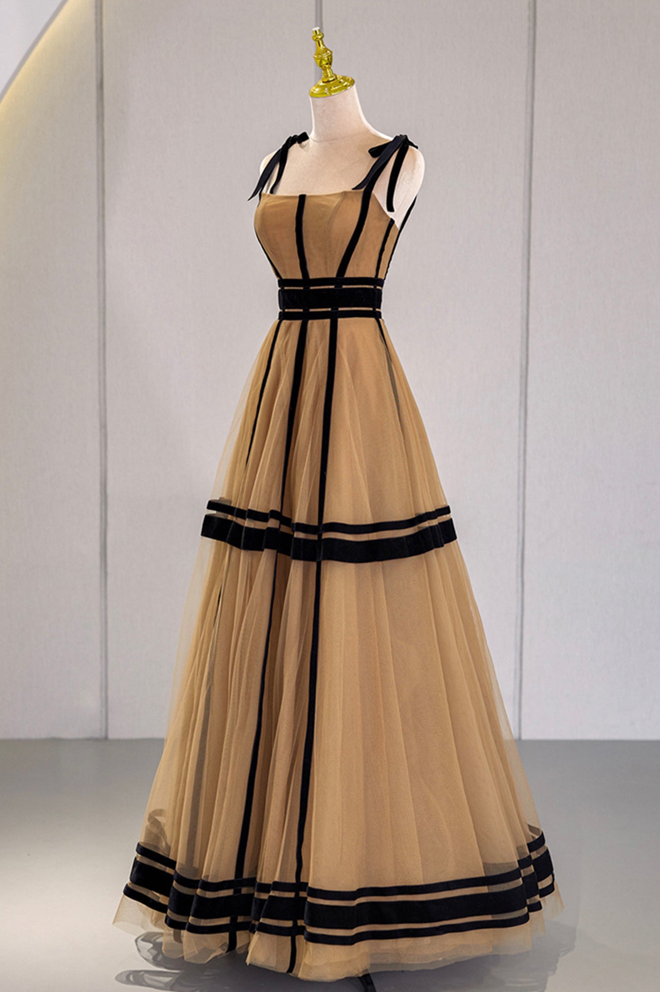 Stylish Tulle Long A-Line Prom Dress, Unique Spaghetti Strap Evening Dress