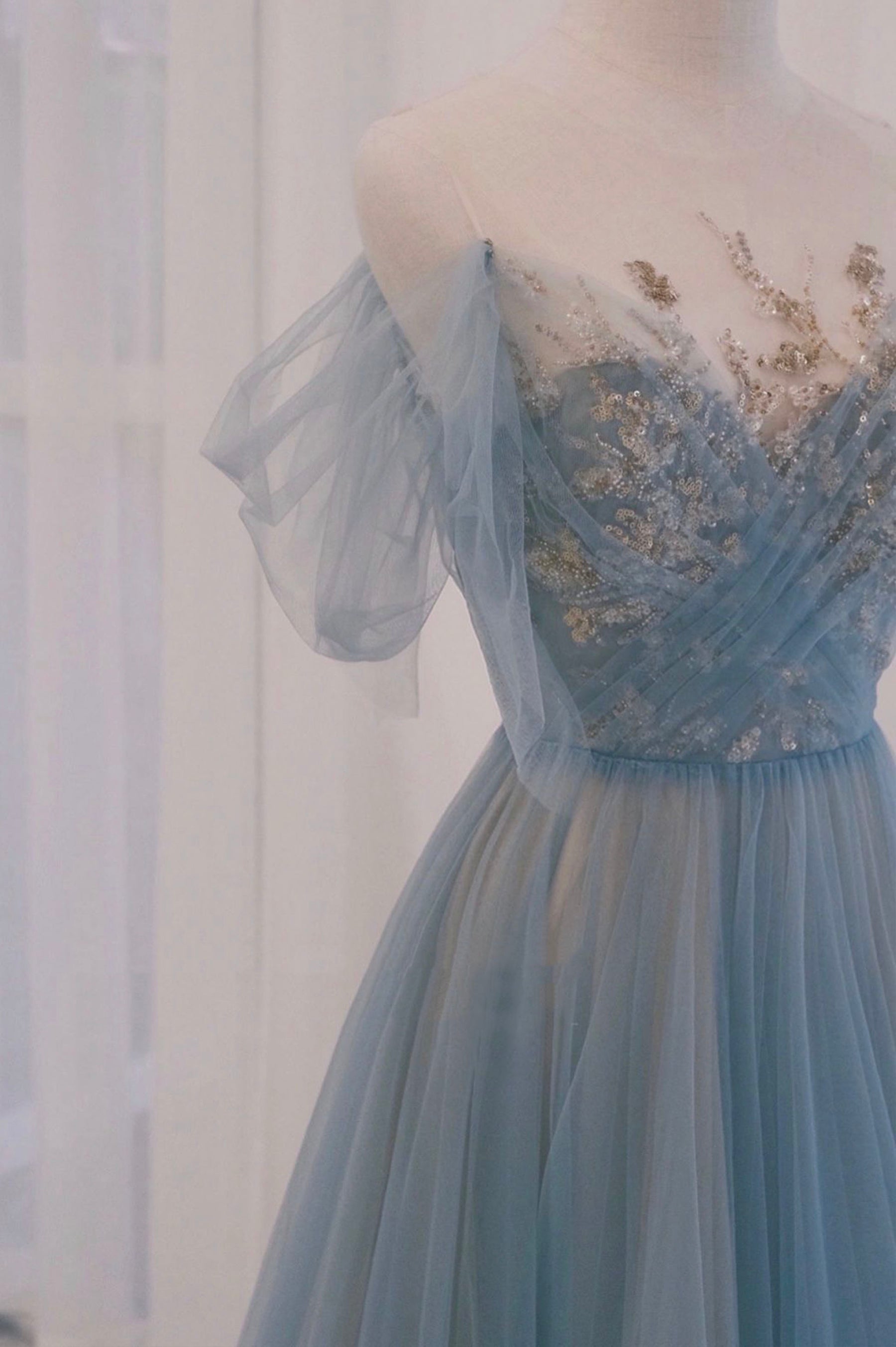 Blue Tulle Sequins Long Prom Dress, A-Line Scoop Neckline Party Dress