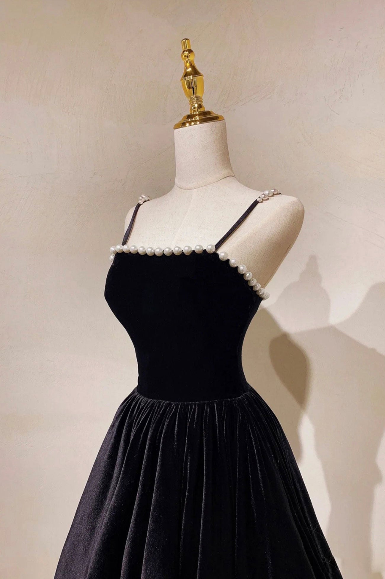 Black Velvet Long Prom Dress with Pearls, Black Spaghetti Straps Evening Party Dress