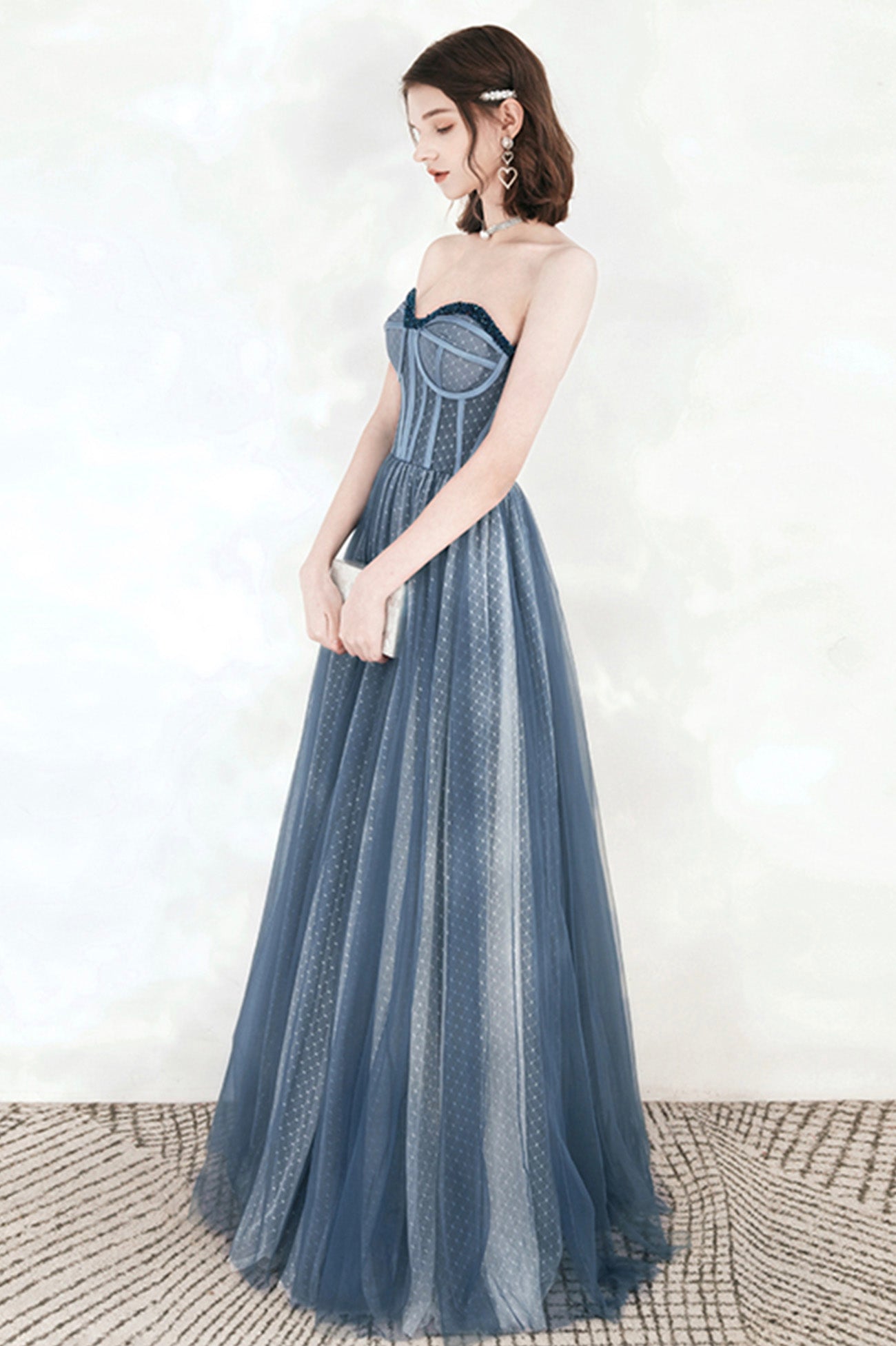 Blue Sweetheart Neckline Tulle Long Prom Dress, A-Line Strapless Evening Dress