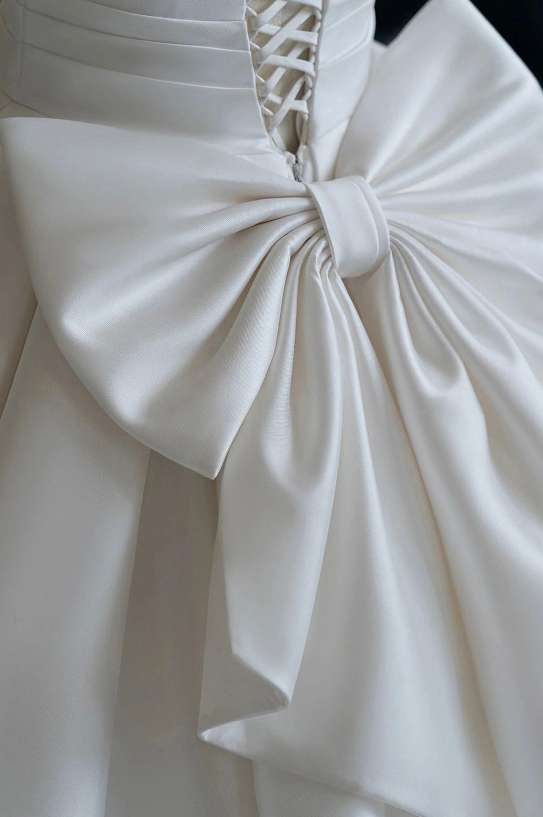 A-Line V-Neck Satin Wedding Dress, White Short Sleeve Bridal Gown with Bow
