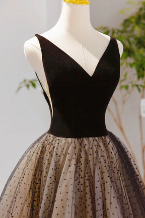Black V-neck Tulle Short Prom Dress, A-Line Black Tea Length Party Dress