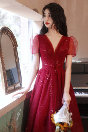 Burgundy V-Neck Tulle Short Prom Dress, A-Line Homecoming Party Dress