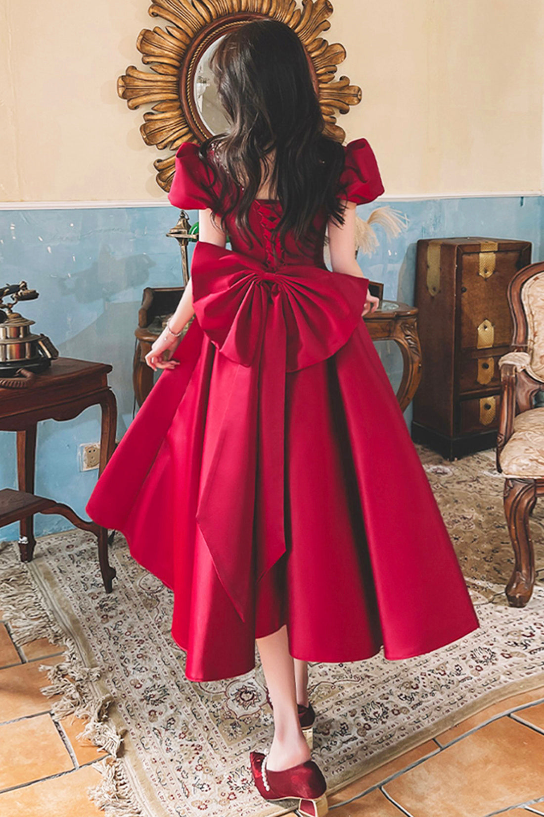 Burgundy Satin Short Prom Dress with Bow, Cute Short Sleeve Evening Party Dress