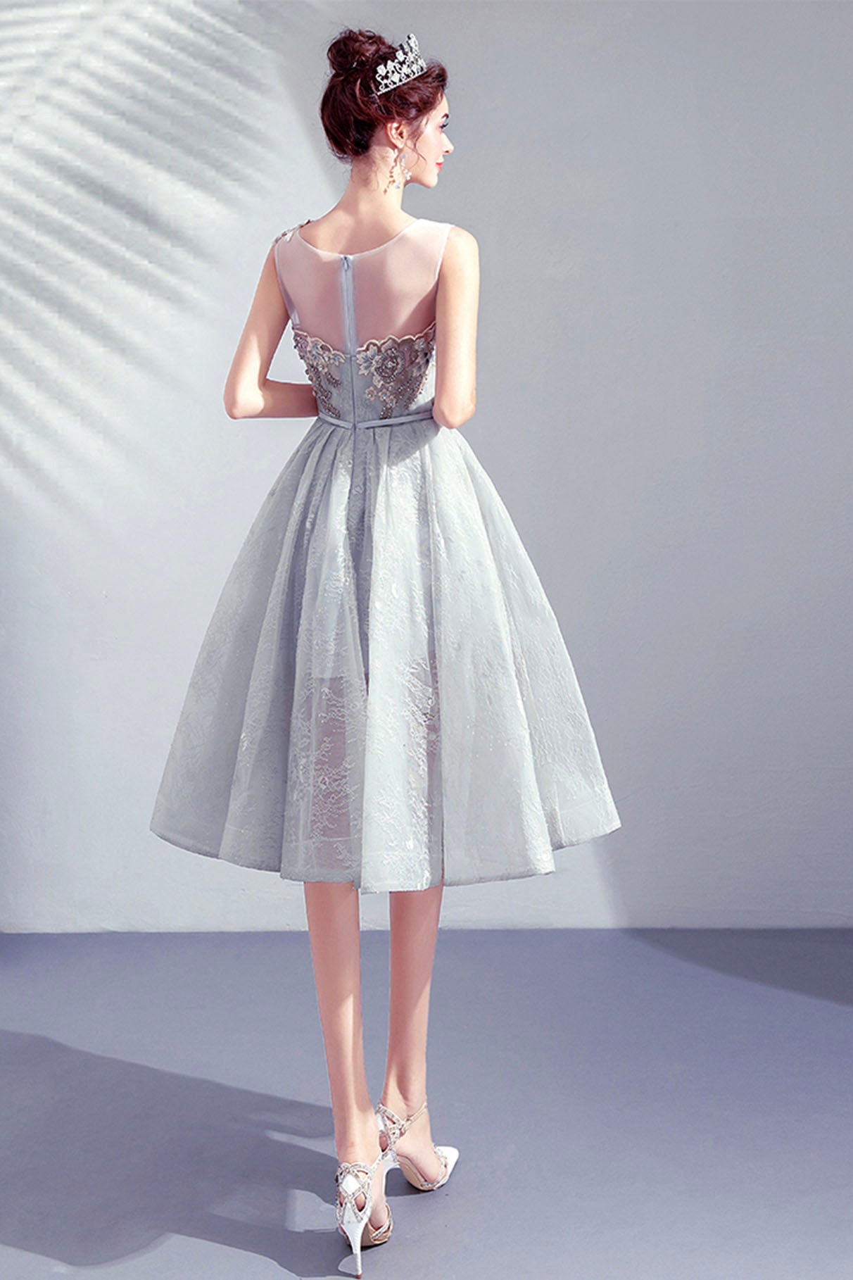 Gray Lace Short A-Line Prom Dress, Cute Scoop Homecoming Party Dress Gray Lace Short A-Line Prom Dress, Cute Scoop Homecoming Party Dress