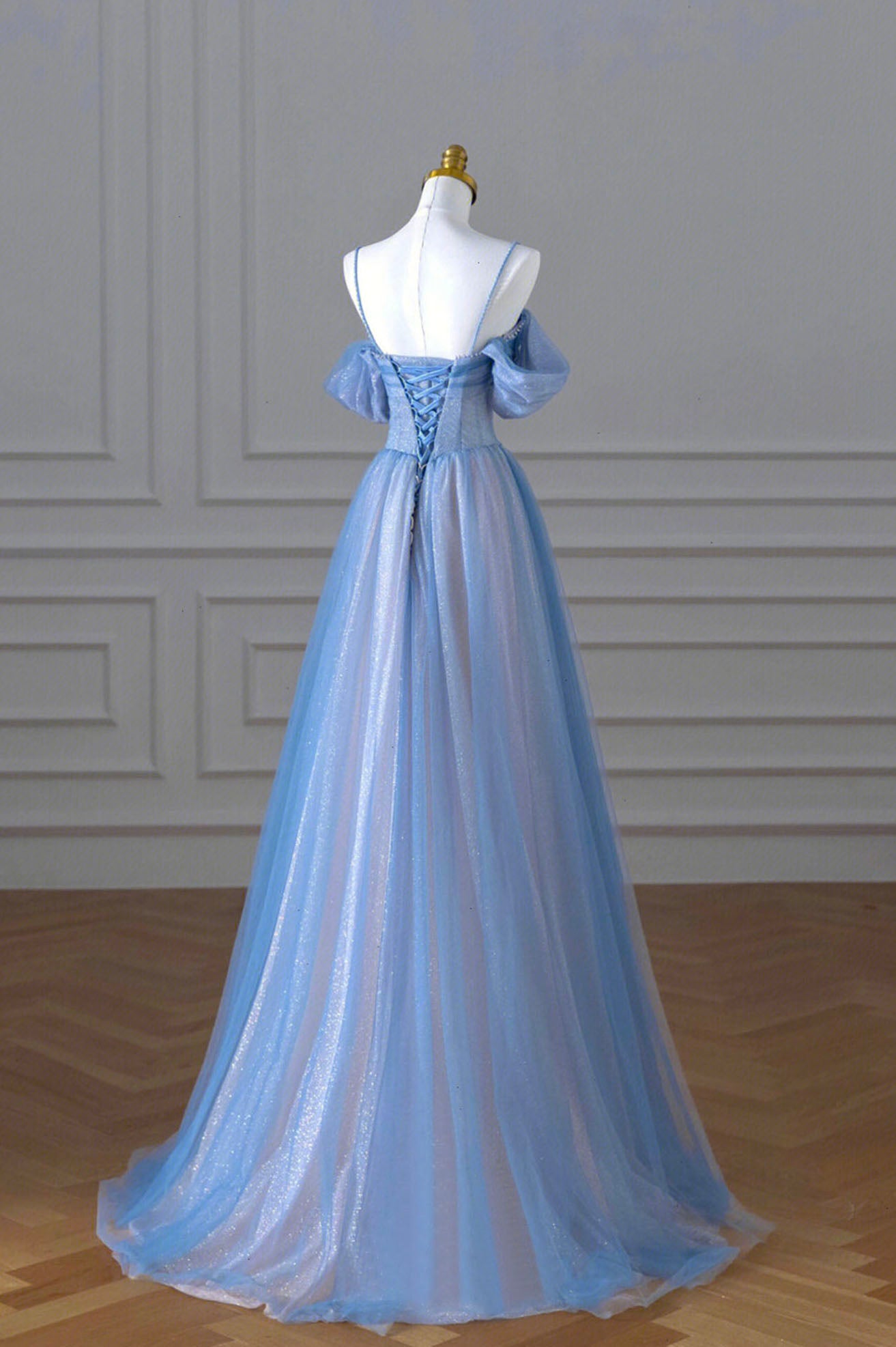 Blue Spaghetti Strap Tulle Long Prom Dress, Beautiful A-Line Evening D Blue Spaghetti Strap Tulle Long Prom Dress, Beautiful A-Line Evening D