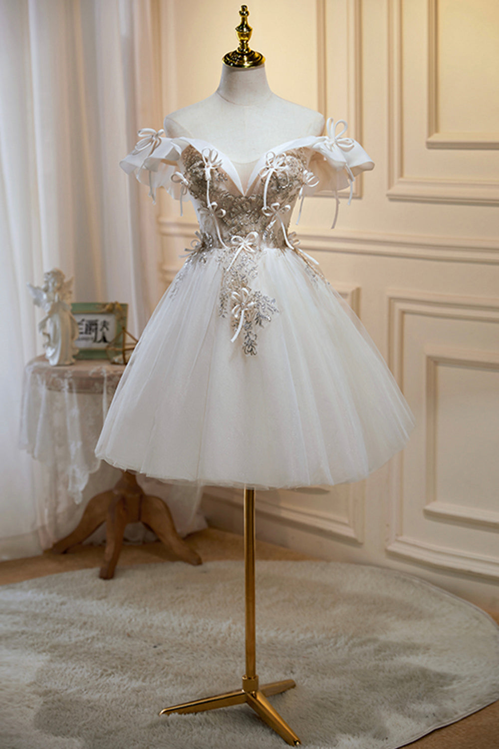 short prom dresses with rhinestones Grey Rhinestone Beaded Homecoming Dresses V Neck Tulle Short Prom Dress ARD1745